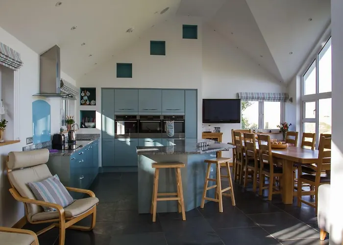 In Luxury hotels Holywell Bay B & B