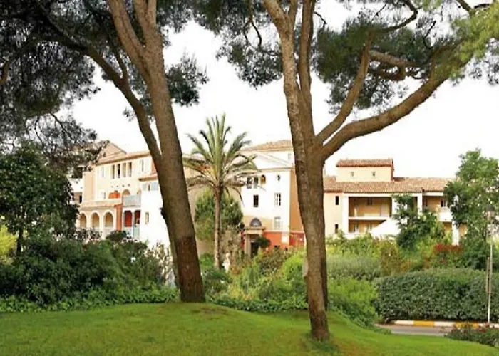 Hotel pres du College: Les Rivages De Coudouliere