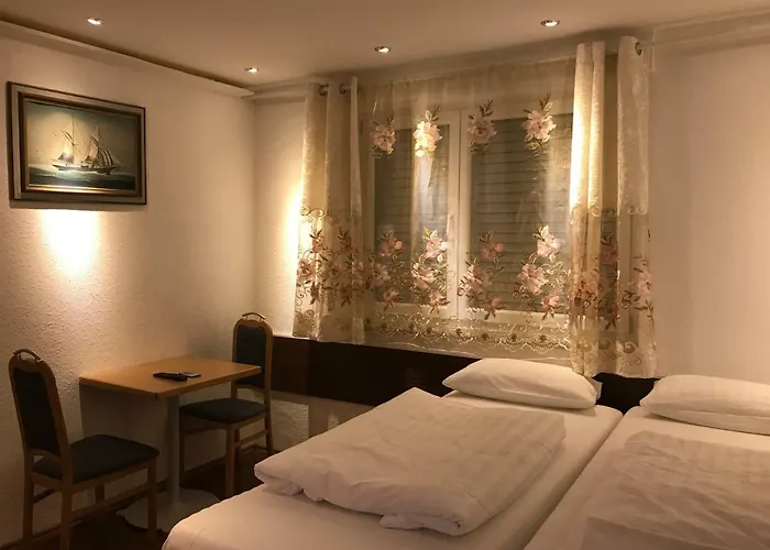 3 SterneHotel Ferienzimmer In Ulm Stadtmitte
