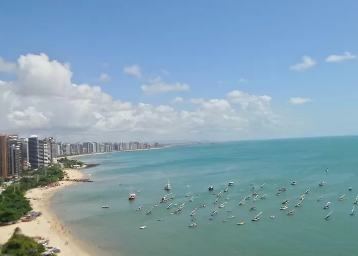 Hotel com jacuzzi: Iate Plaza Hotel