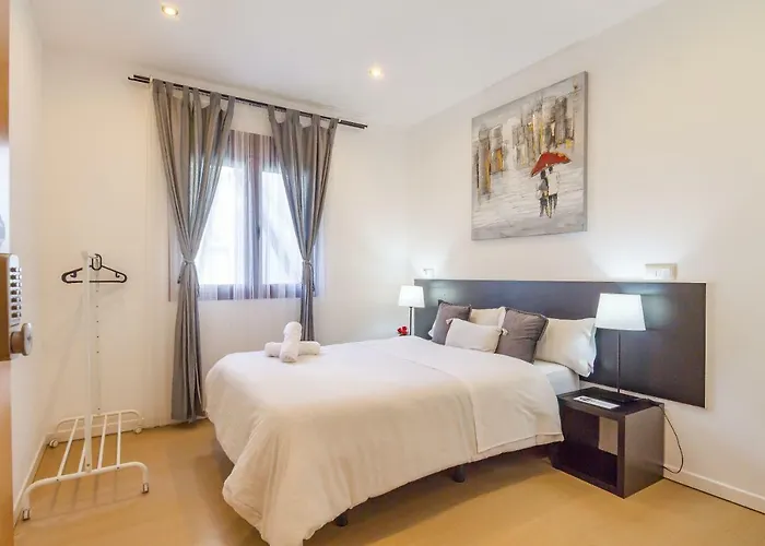 B&B: Ayz Javier Cabrini - Auto Check-In Property