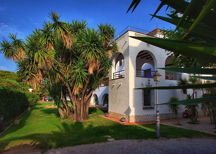 Hotel met zwembad: Hotel Capri