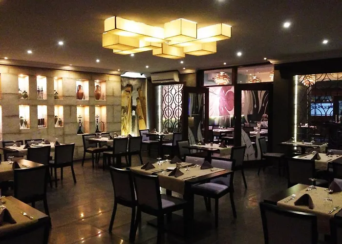 Hotel: Hotel & Restaurant Farid