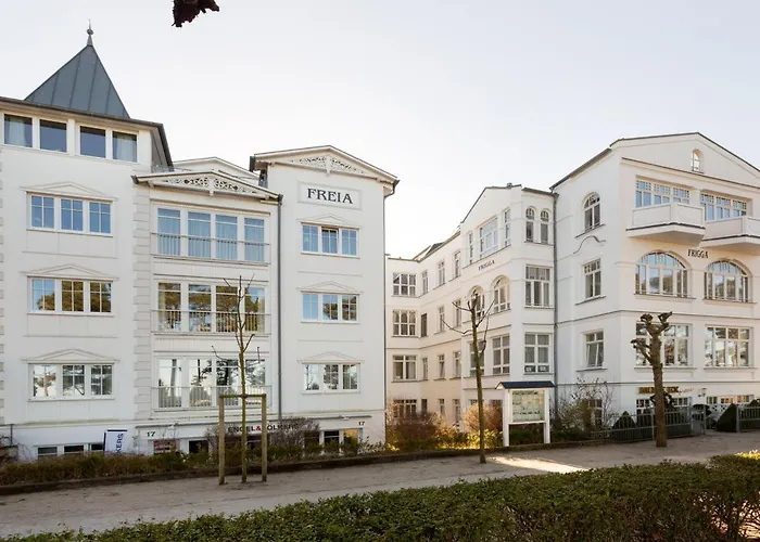 Direkt am Strand mit Meerblick und Sauna - FeWo Strandidyll