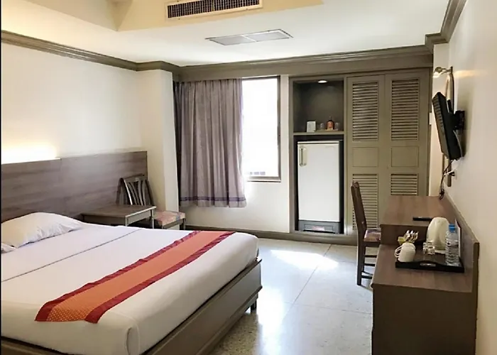 Bangkok Loft At Nana Station