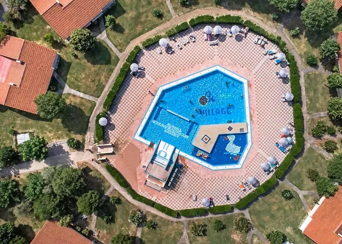 Haustierfreundliches Hotel: Holiday Centre Bi Village