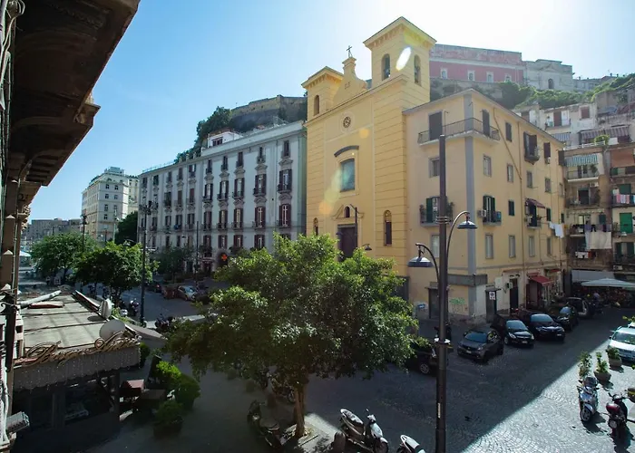 La Corte Dei Borboni By Dimorra