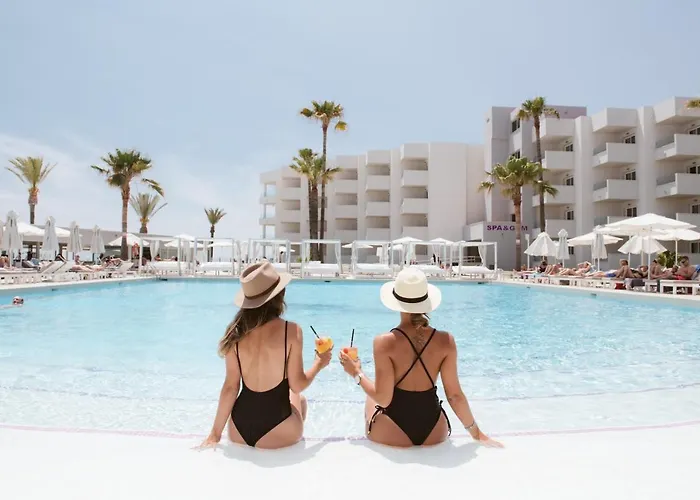 Family Hotel: Hotel Garbi Ibiza & Spa