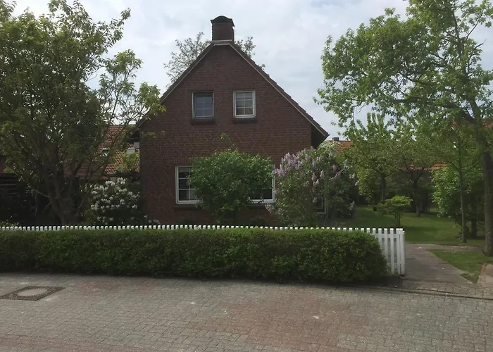 Hotel: Ferienhaus Schonerweg 9 in Norddeich