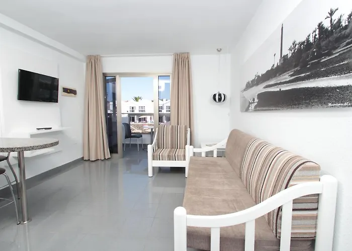 Apartment: Turbo Club