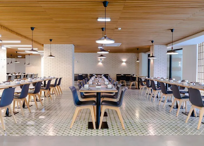 Hotel barato: Hotel Alif Campo Pequeno
