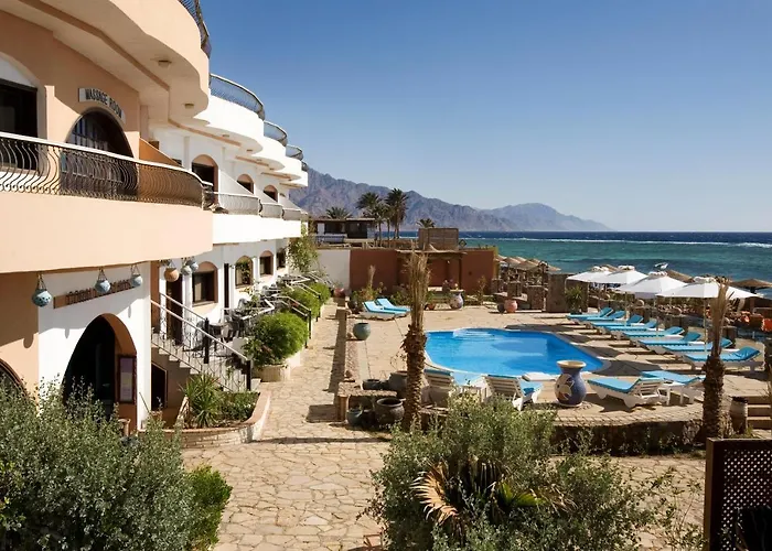 Coral Coast Hotel