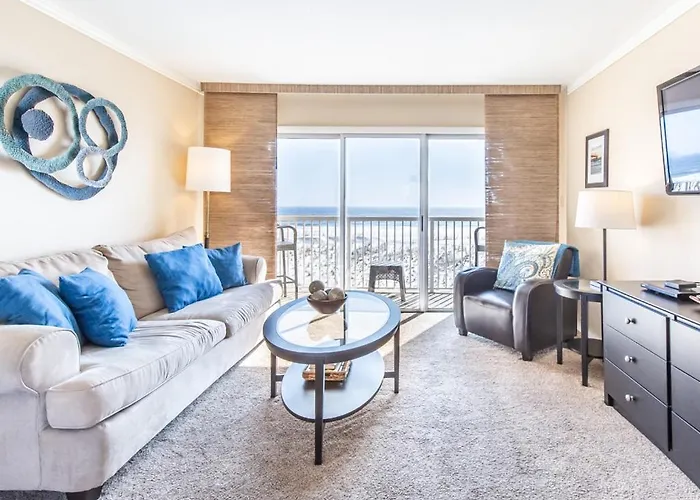 Apartment: Islander Condominiums I